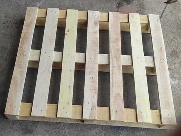 Junglewood Pallet